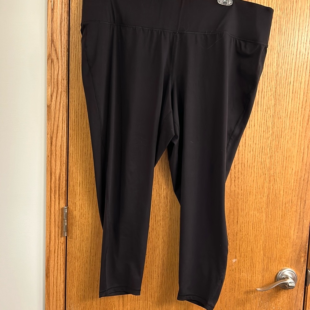 Black plus size leggings